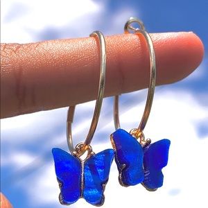 Butterfly earring!!
